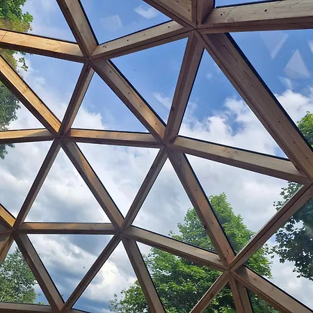 Bulle De Printemps Mandailles-Saint-Julien